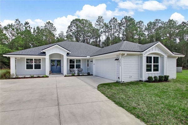 Property photo for 96054 ESTATE Drive, Yulee, FL